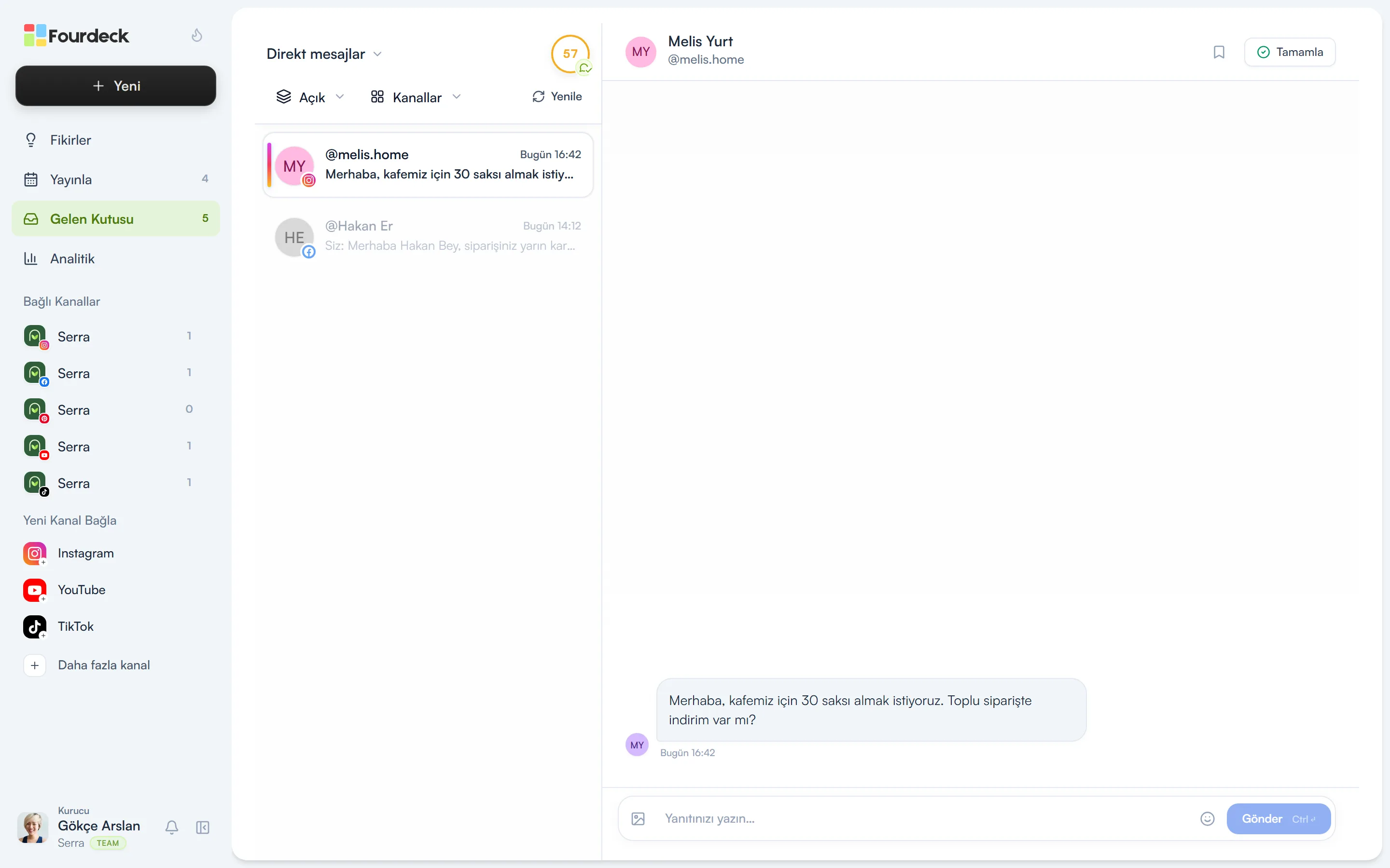 Direkt mesajlar ekranı: solda Instagram ve Facebook konuşmaları, sağda toplu sipariş soran bir mesaj